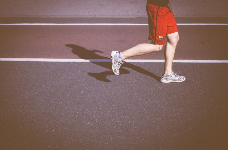 Qual o jeito certo de pisar ao correr? - Blog Foco Radical